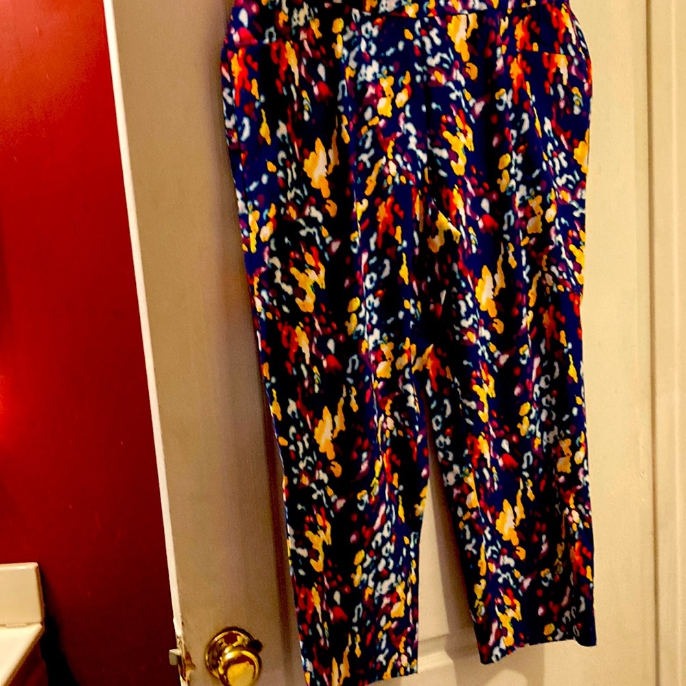 Ashley Stewart Capri multicolored pants size 16 inseam is 24” inches long